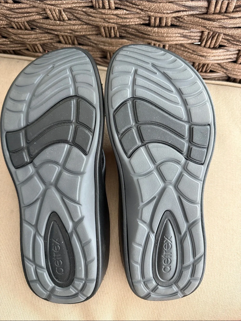 Black Foam Thong Sandals